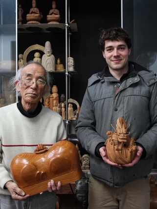 Nobuo Taniguchi is an award winning master woodcarver based in Inami. He works closely with his apprentice Asaya, from Germany.